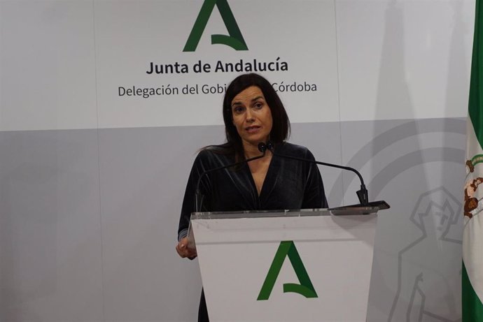 Archivo - La delegada de Empleo de la Junta en Córdoba, María Dolores Gálvez, en una imagen de archivo.