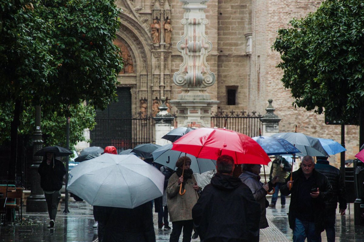 La borrasca  Nelson  deja lluvias generalizadas desde mañana en Península y Baleares y las temperaturas subirán