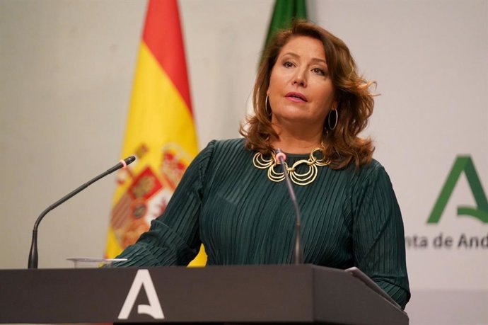 La consejera de Agricultura, Pesca, Agua y Desarrollo Rural, Carmen Crespo