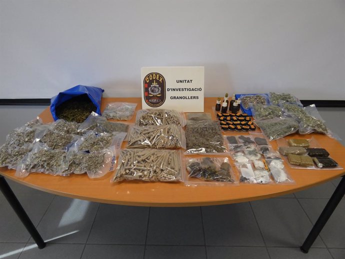Confiscació de més de dos quilos de marihuana i uns 1.000 grams d'haixix