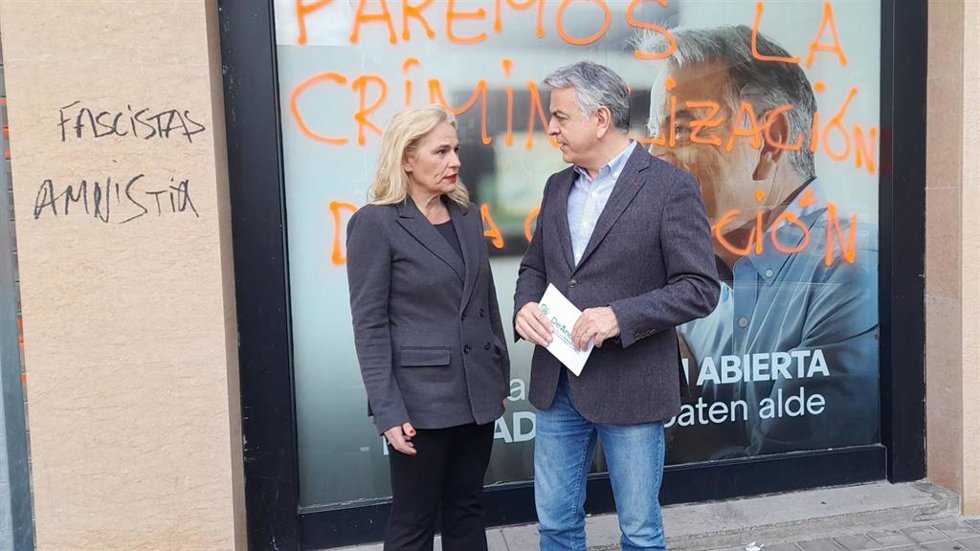 Esther Martínez y Javier de Andrés