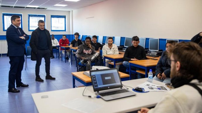 La Escuela Taller 'Habitar en verde' facilita la inserción laboral de 13 personas jóvenes desempleadas