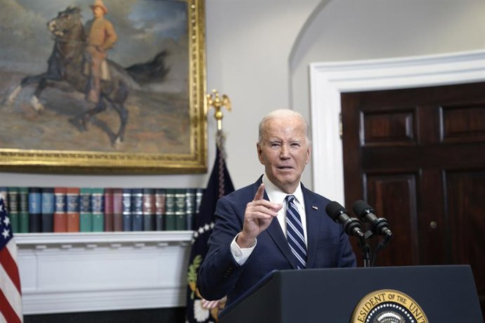 Archivo - February 16, 2024, Washington, District Of Columbia, USA: United States President Joe Biden delivers remarks on the reported death of Aleksey Navalny in the Roosevelt Room of the White House in Washington, DC on February 16, 2024,Image: 84730709