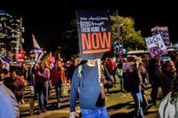 Cuatro manifestantes detenidos en Tel Aviv durante una protesta organizada por familiares de rehenes