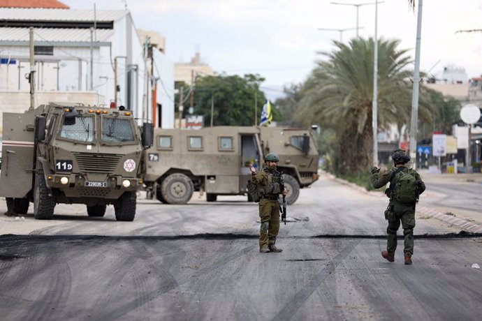 Archivo - January 4, 2024: Tulkarem, West Bank: The lsraeli army during a recent incursion at the Nur Sham refugee camp in Tulkarem, in the northern West Bank.
