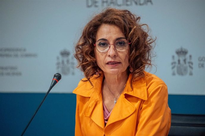 La vicepresidenta primera del Gobierno y ministra de Hacienda, María Jesús Montero.