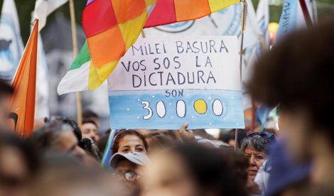 Política