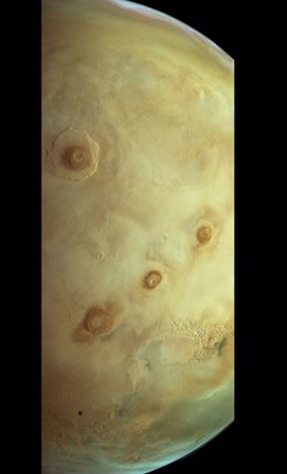 Imagen panorámica de Marte tomada por Mars Express