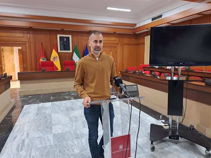 El concejal del PSOE en el Ayuntamiento de Córdoba Ángel Ortiz.