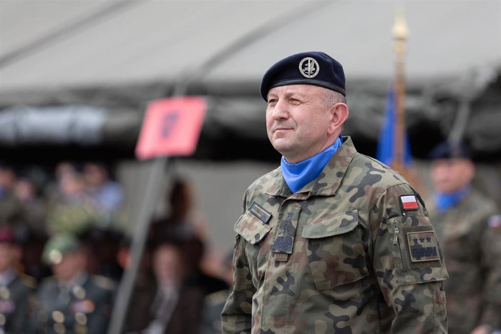 Archivo - El jefe del Estado Mayor del Eurocuerpo, el polaco Jaroslaw Gromadzinski