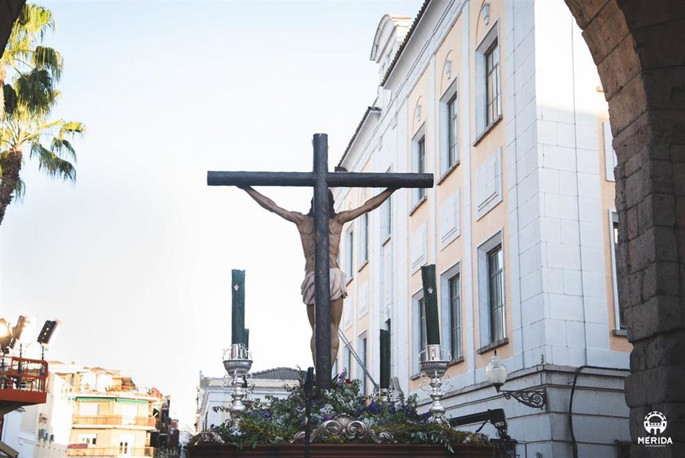 Archivo - Imagen de archivo del Cristo de la Vera Cruz en el Jueves Santo de Mérida