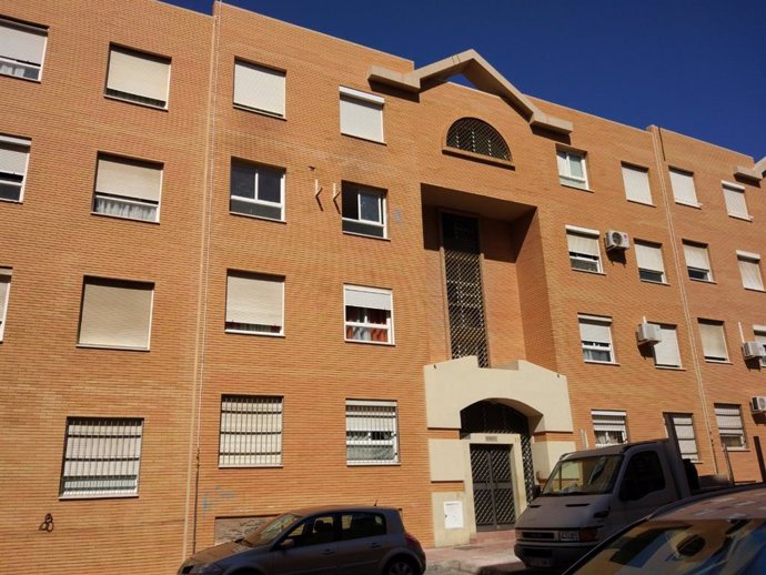 Archivo - Imagen de archivo de viviendas de la Agencia de Vivienda y Rehabilitación de Andalucía (AVRA) en Almería.