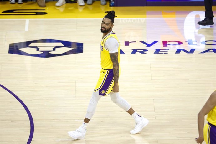 18 March 2024, US, Los Angeles: Los Angeles Lakers' D'Angelo Russell reacts during the NBA basketball match between Los Angeles Lakers and Atlanta Hawks at Crypto.com Arena. Photo: Ringo Chiu/ZUMA Press Wire/dpa
