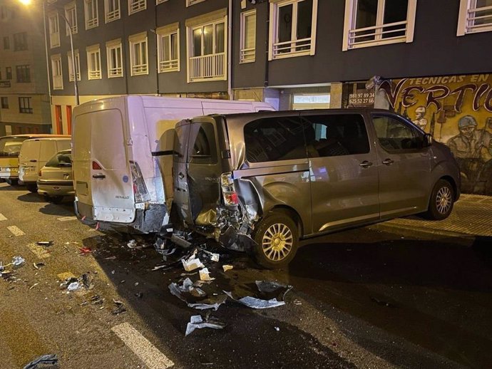 Daños provocados por el vehículo a la fuga en O Portádego, Culleredo (A Coruña)