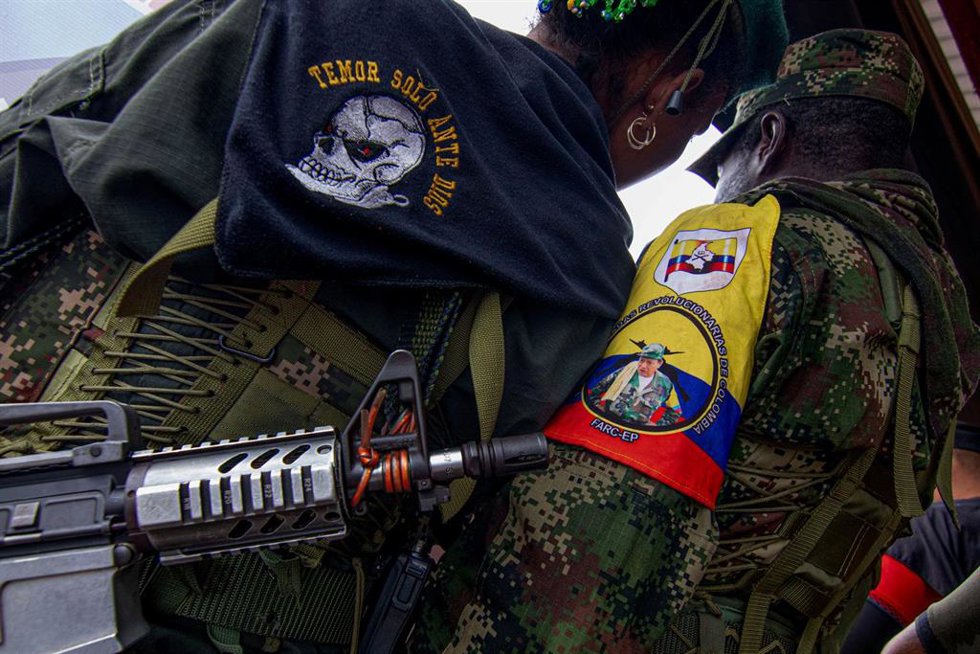 Archivo - Guerillero de la disidencia del Estado Mayor Central (EMC) de las FARC.