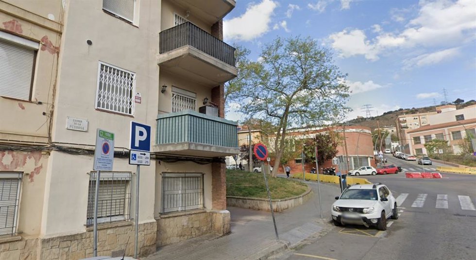 Calle Pedrosa del barrio de Trinitat Nova y del distrito de Nou Barris.