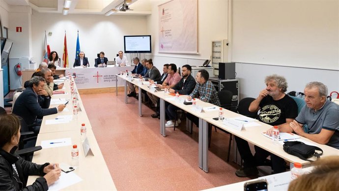 Archivo - Imagen de archivo de la reunión de la Mesa del Ferrocarril celebrada el 20 de octubre de 2023