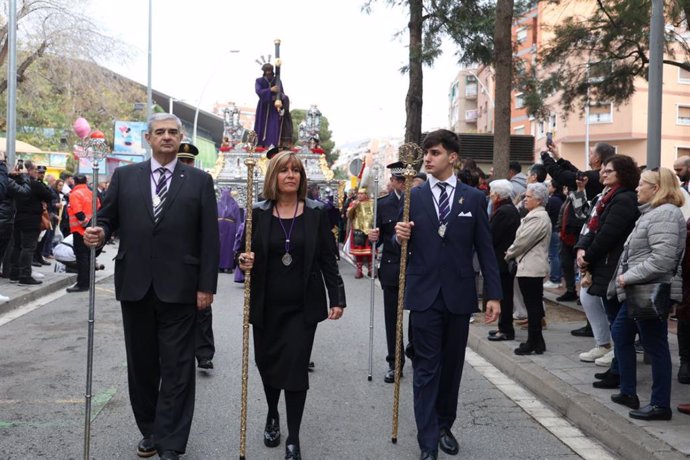 Núria Marín durant la processó