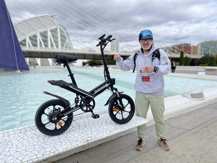Bodywel T16 Small Folding eBike with LlegaVideos