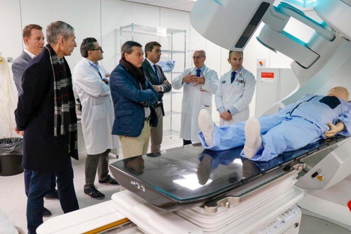 El 'president' de la Generalitat, Carlos Mazón, y el conseller de Sanidad, Marciano Gómez