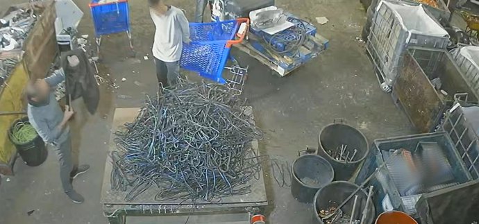 Detenidas cuatro personas por un delito de hurto continuado de cable de cobre en Palma