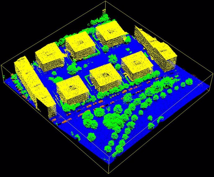 Imagen de una zona con la clasificación de nubes de puntos ya realizada y las categorías detalladas por colores: amarillo para edificios, verde para vegetación, rojo para vehículos.