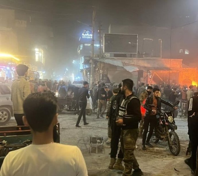 Explosión en un mercado de la ciudad siria de Azaz.