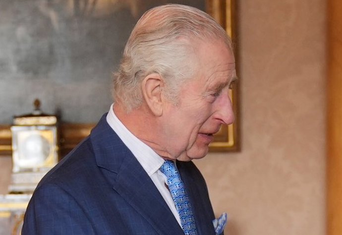 El rey de Inglaterra, Carlos III