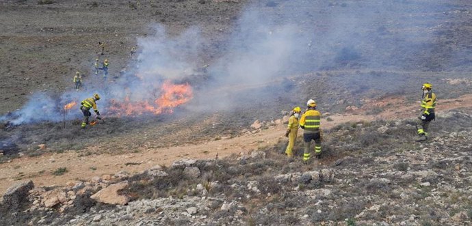 Imagen de las quemas que se han realizado hoy en el municipio de Cucalón, en Teruel.