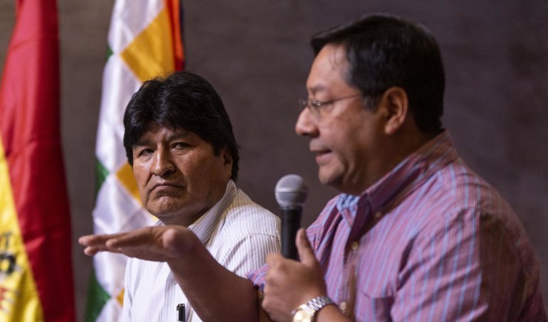 Política