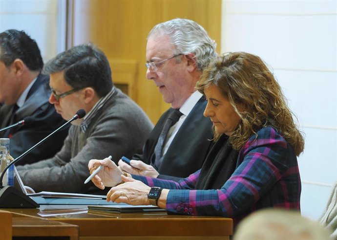 Archivo - Trib.- Las defensas de los encausados en 'La Perla' vuelven a la carga con sus peticiones de nulidad y prescripción