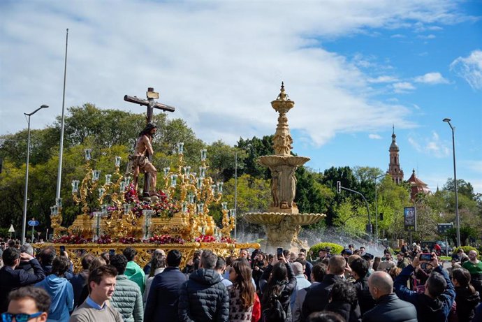 Las consecuencias del temporal Nelson han mermado el impacto de la Semana Santa de Sevilla