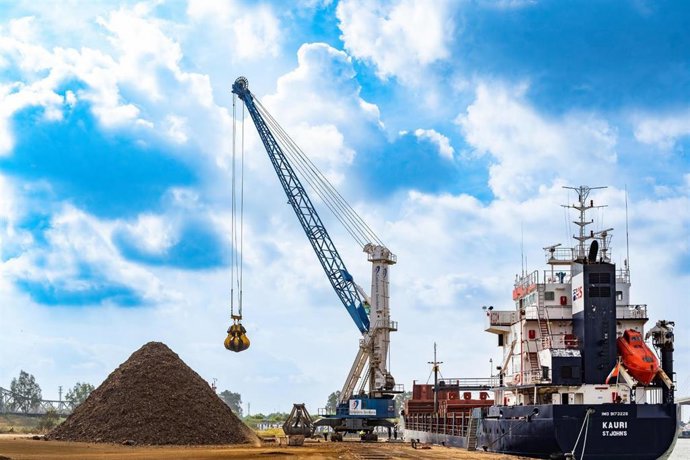 Muelle Batán Norte, uno de los espacios en los que se renovarán las luminarias.