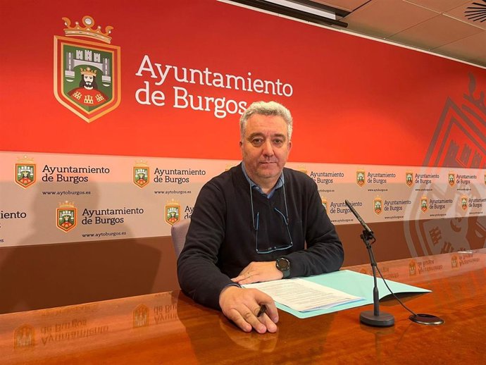 El concejal de Medio Ambiente, Carlos Niño, en la presentación de la campaña.