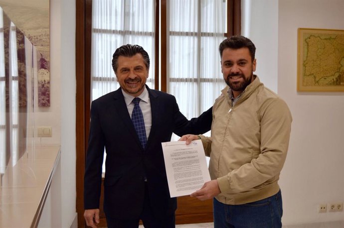 PP-A reclamará en el Parlamento la declaración de profesión de riesgo de Policía Nacional y Guardia Civil   