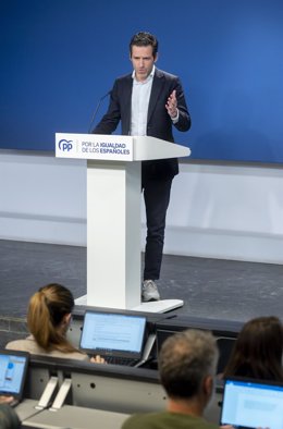 El portavoz del Partido Popular, Borja Sémper, durante una rueda de prensa posterior a la reunión del Comité de Dirección del Partido Popular, en la sede nacional del PP, a 1 de abril de 2024, en Madrid (España). El portavoz del Partido Popular ha analiza