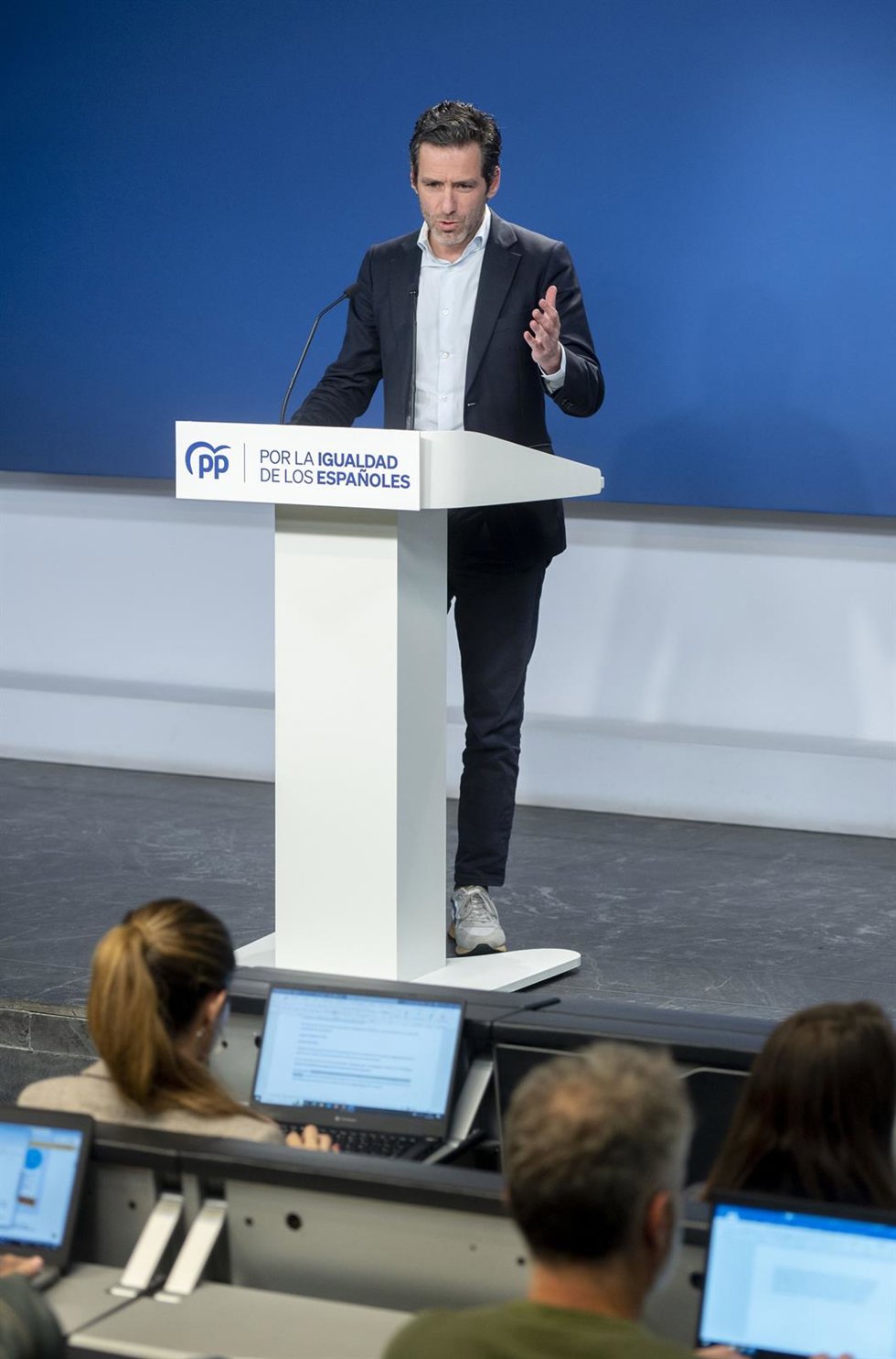 El portavoz del Partido Popular, Borja Sémper, durante una rueda de prensa posterior a la reunión del Comité de Dirección del Partido Popular, en la sede nacional del PP, a 1 de abril de 2024, en Madrid (España). El portavoz del Partido Popular ha anali