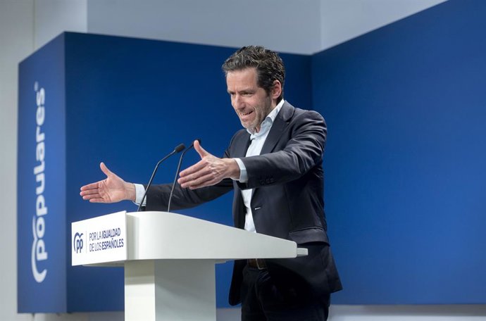 El portavoz del Partido Popular, Borja Sémper, durante una rueda de prensa posterior a la reunión del Comité de Dirección del Partido Popular, en la sede nacional del PP, a 1 de abril de 2024, en Madrid (España). El portavoz del Partido Popular ha anali