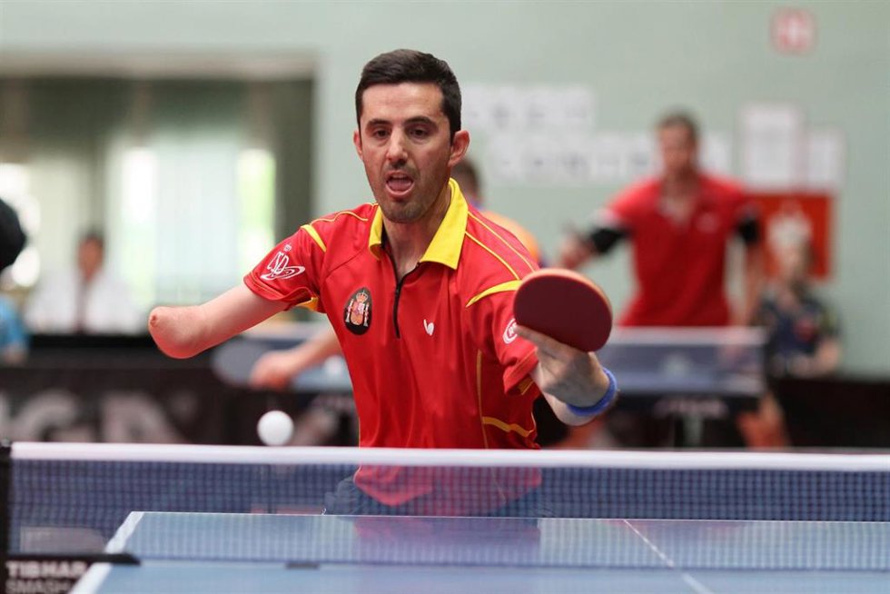 Archivo - Una campaña impulsada en redes sociales pide que el deportista paralímpico Jose Manuel Ruiz Reyes, diplomado en Magisterio y licenciado en CCAFYD por la Universidad de Granada, sea abanderado de los Juegos Paralímpicos de Río 2016.