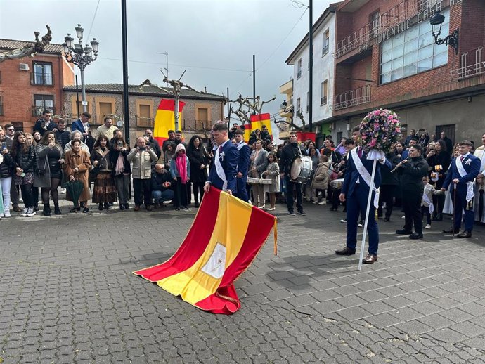 Quismondo cierra su Semana Santa con la celebración del Tinaní, una tradición con gran arraigo en la localidad