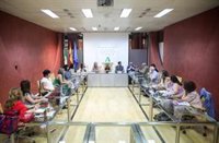 CSIF acusa a la Junta de Andalucía de una "ruptura unilateral" de la negociación para ampliar las plantillas docentes