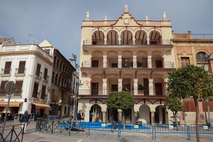 Archivo - Fachada del Mirador de los Marqueses de Peñaflor tras su rehabilitación