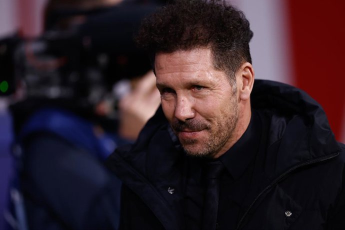 Diego Pablo Simeone, head coach of Atletico de Madrid, looks on during the UEFA Champions League, Round of 16, football match played between Atletico de Madrid and FC Internazionale Milano at Civitas Metropolitano stadium on March 13, 2024, in Madrid, S