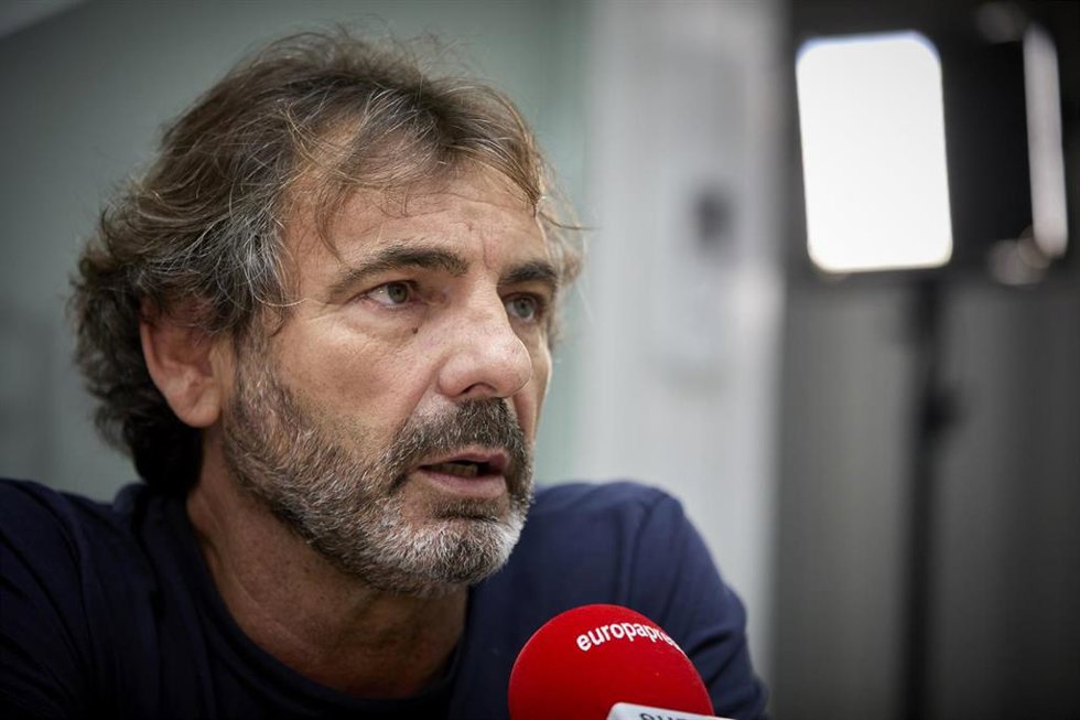 Archivo - El director de la ONG Open Arms, Óscar Camps, durante una entrevista a Europa Press, a 13 de septiembre de 2021, en Madrid, (España)