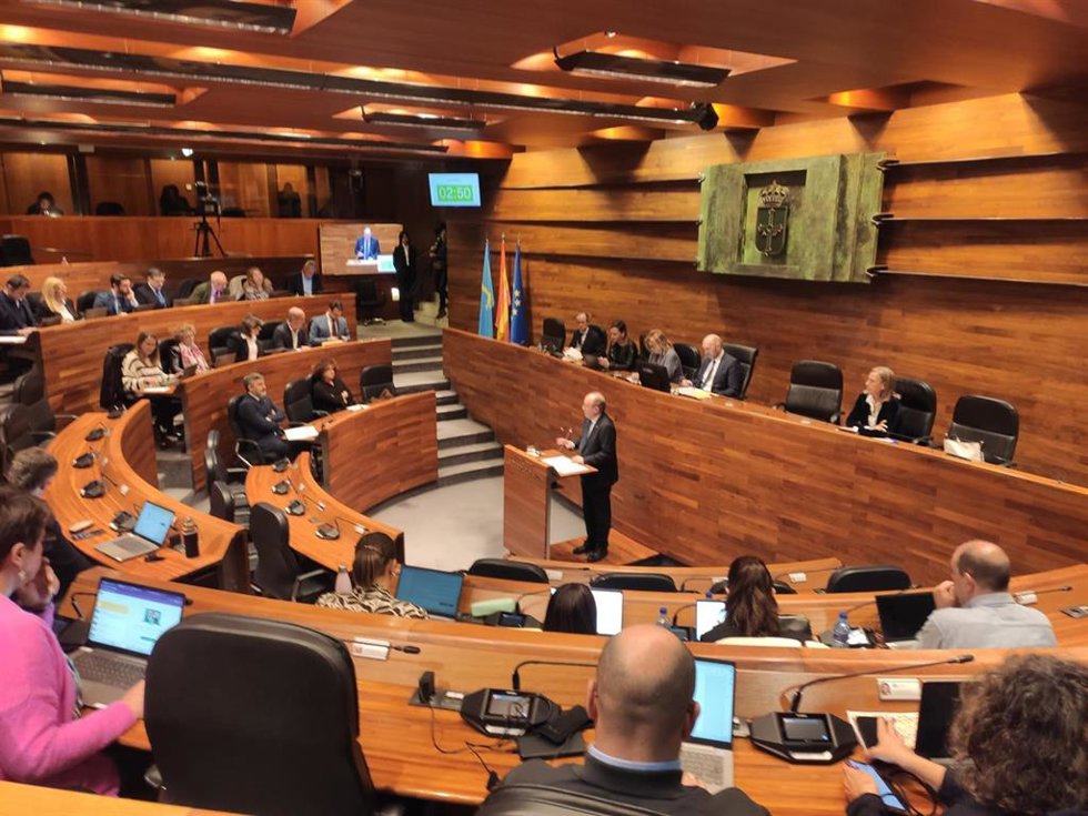 Pleno de la Junta General del Principado de Asturias