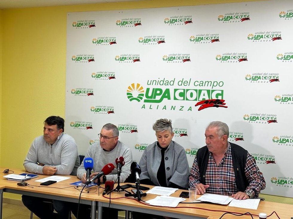 Archivo - Rueda de prensa de la Alianza UPA-COAG.