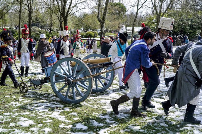 El Mercado Napoleónico ofrece representaciones de la Batalla de Vitoria