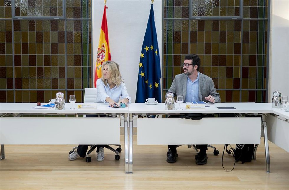 La vicepresidenta segunda y ministra de Trabajo y Economía Social, Yolanda Díaz, y el secretario de Estado de Trabajo, Joaquín Pérez Rey. 