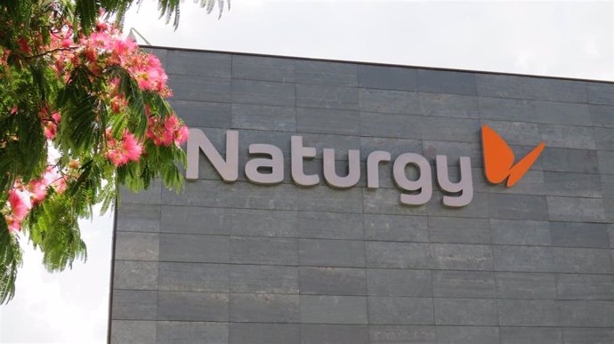 Archivo - Sede de Naturgy en Madrid