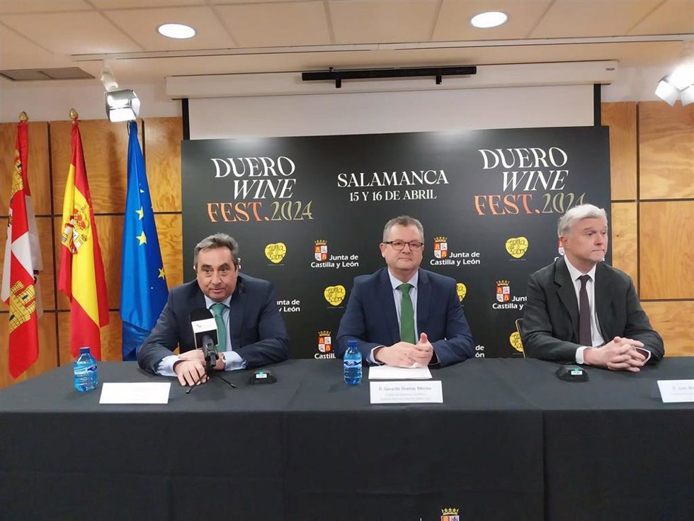 Gerardo Dueñas en la presentación del programa del Duero Wine